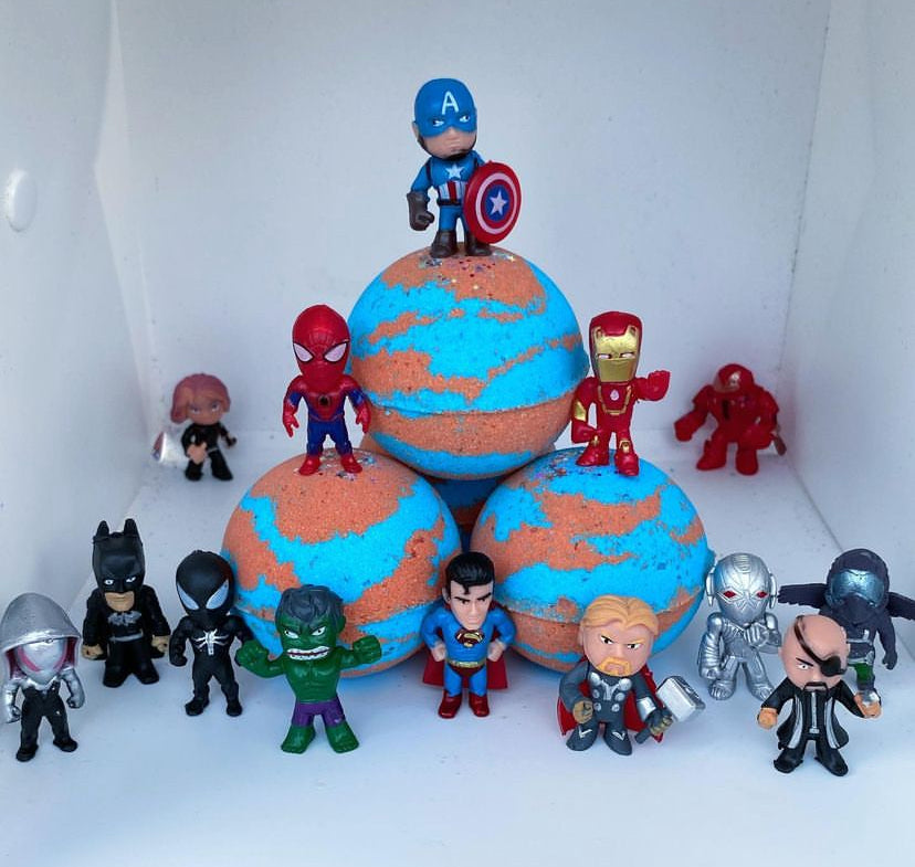 Hero/Villian Toy Surprise